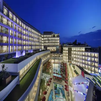 The Sense De Luxe Hotel